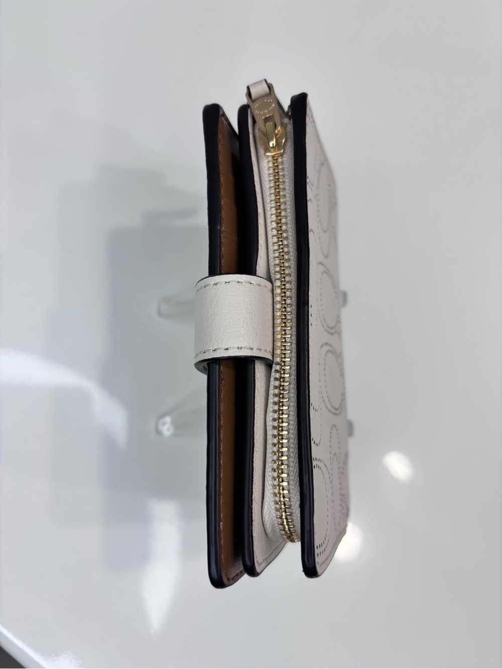 Coach Medium Corner Zip Wallet - Picture 5 of 9